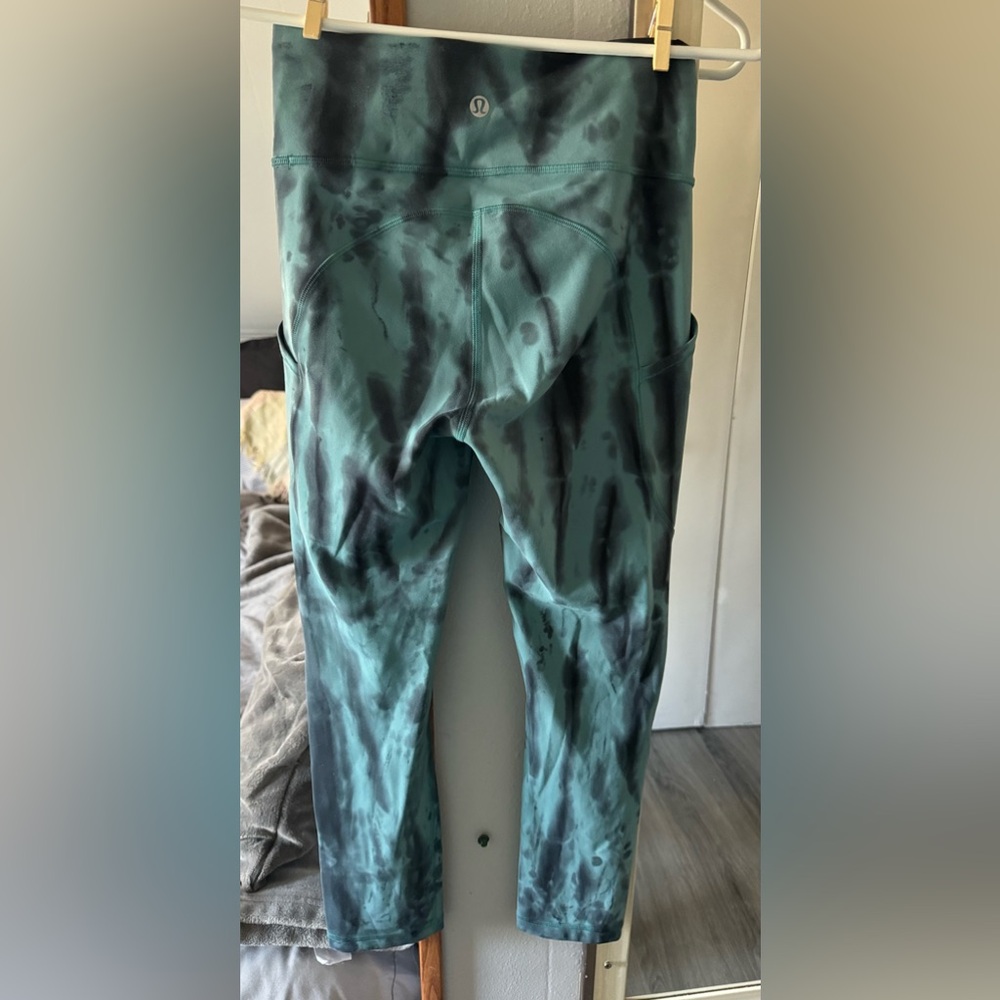 Lululemon Invigorate High Rise Crop 23” - Picture 3 of 7